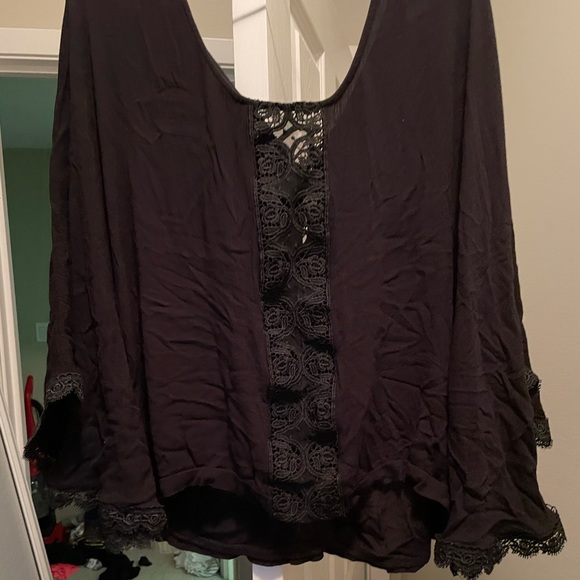 Maurices Tops - Maurice's large/xlarge black flowy top